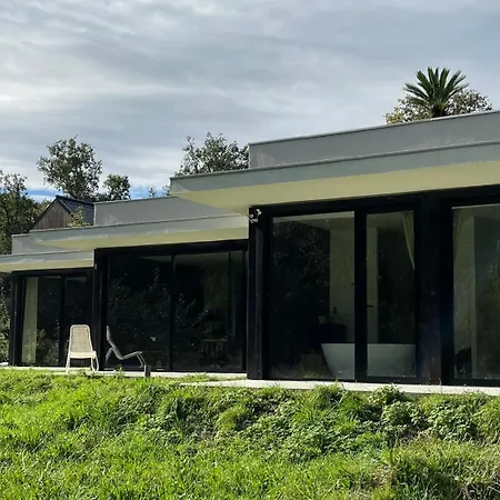 Privee Dans Maison D'architecte Face Foret *