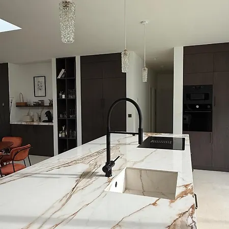 Privee Dans Maison D'architecte Face Foret Privatunterkunft