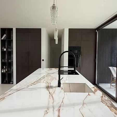 Privee Dans Maison D'architecte Face Foret Privatunterkunft
